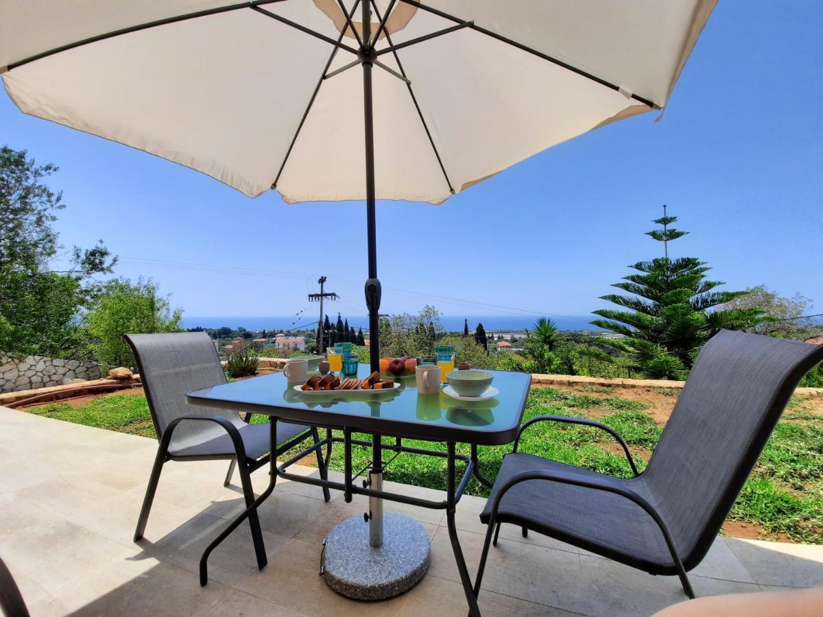 Freesia Grand Sea View Residence 斯沃伦塔 外观 照片