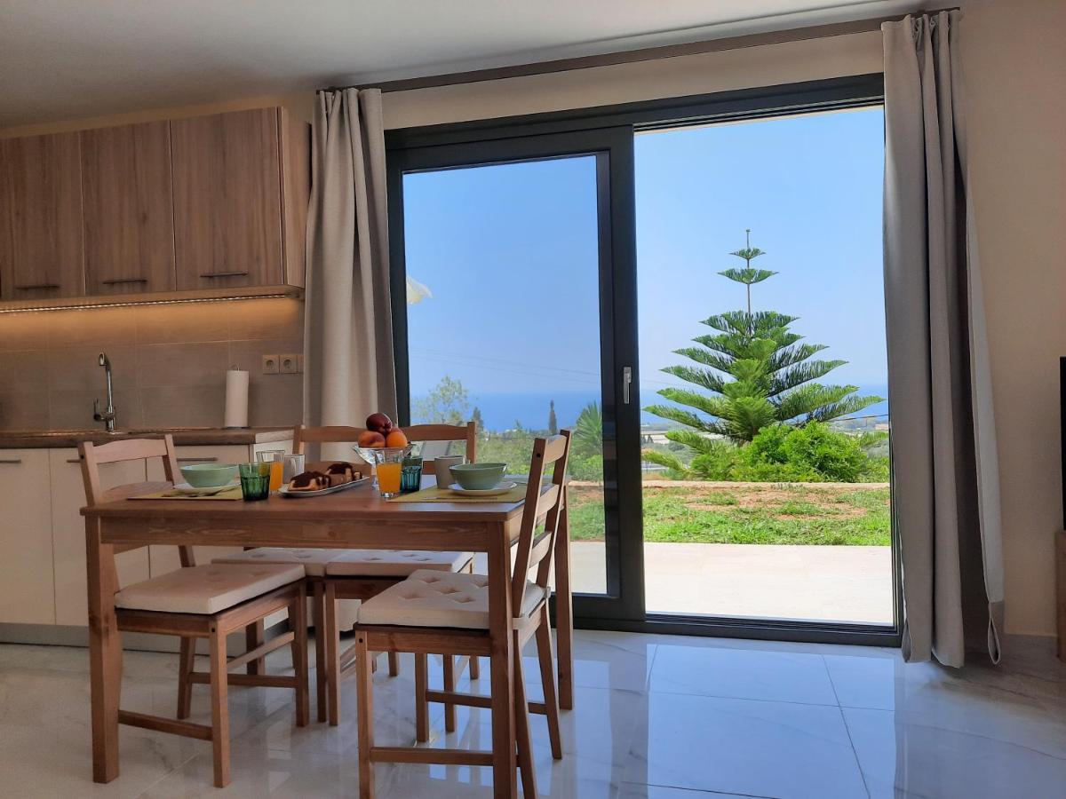 Freesia Grand Sea View Residence 斯沃伦塔 外观 照片